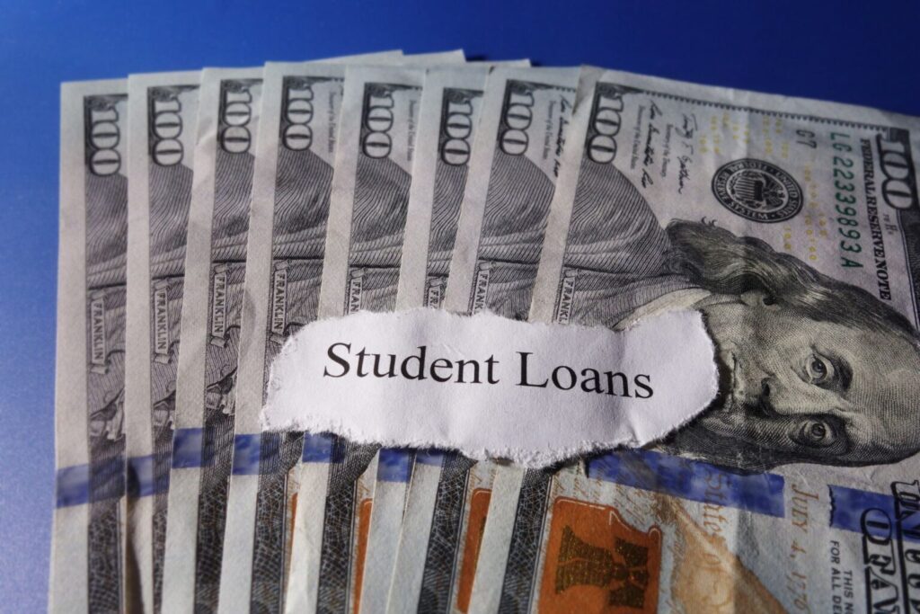 you need to know about graduate plus loan credit checks